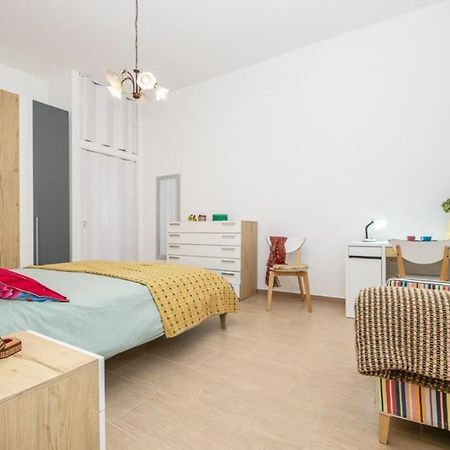 Liberty House, In Stile Retro! Apartment มิลาน ภายนอก รูปภาพ
