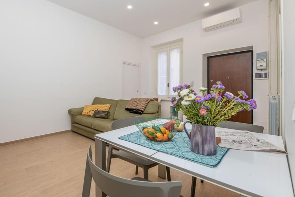 Liberty House, In Stile Retro! Apartment มิลาน ภายนอก รูปภาพ