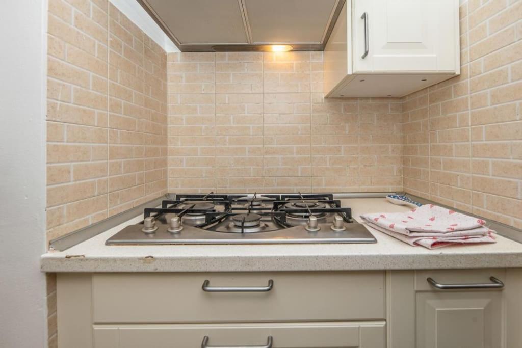 Liberty House, In Stile Retro! Apartment มิลาน ภายนอก รูปภาพ